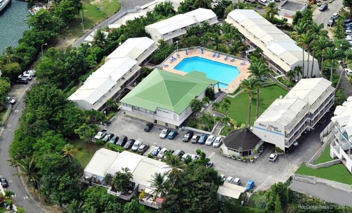 Appartement Superbe Avec Piscine, Au Coeur De La Marina! Village Soleil ! Proche Aeroport & Ferry