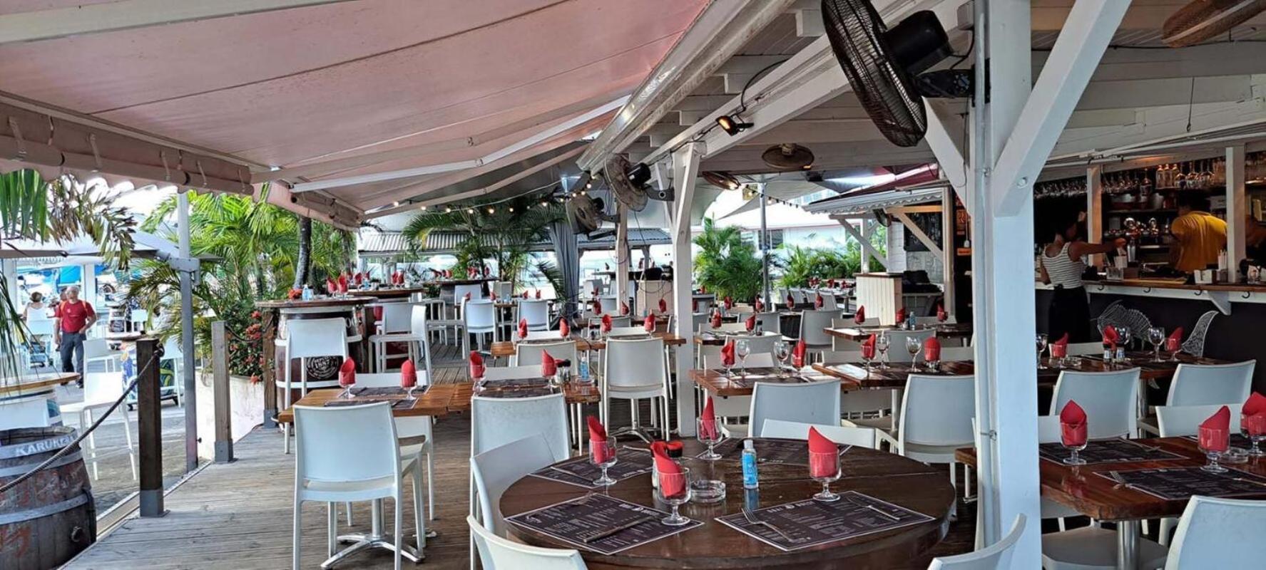 Superbe Avec Piscine, Au Coeur De La Marina! Village Soleil ! Proche Aeroport & Ferry
